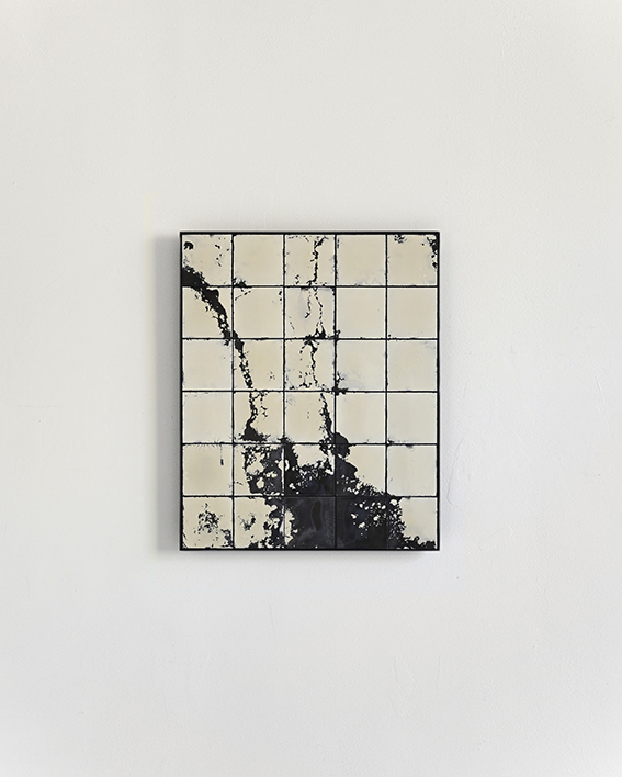 web-Running through our veins, 2024 - 49 x 40 cm